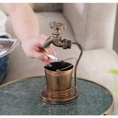 Metal Ashtrays High Temperature Drop Resistant Office Desktop Bucket Ash Storage Jar Retro Deer Head Cans Vintage Home Decor