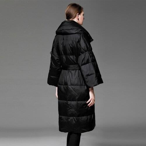 Winter new long down jacket womens Europe and the United States big suit loose lapel thick warm coat tide