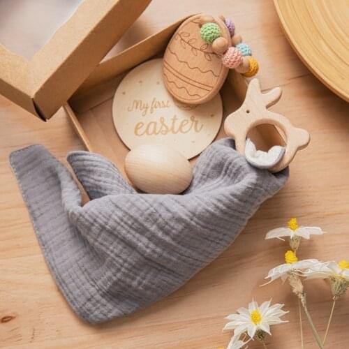 1Set Easter Eggs Toy Set Double Cotton Baby Bibs Infant Teether Bracelcet Infant Burp Cloth Baby Saliva Towel Easter Gifts