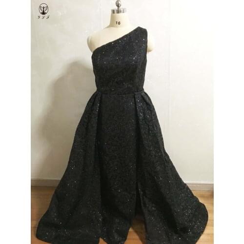 2021 Fashion Black One Shoulder Bling Bling Glitter Fabric Sheath Prom Dresses with Overskirt