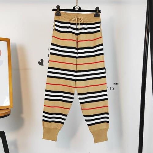 ОБРЕЗАННЫЕ ТОП ЛЕДИ Women's Knitted Trousers