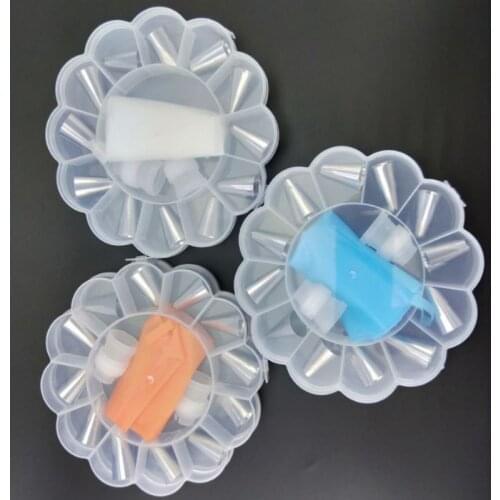 Cream Pastry Bag Pastry Tips Converter DIY Cake Decorat Tools 12PCS Stainless Steel Nozzle + 1pcs Silicone Icing Piping 1pcs Box