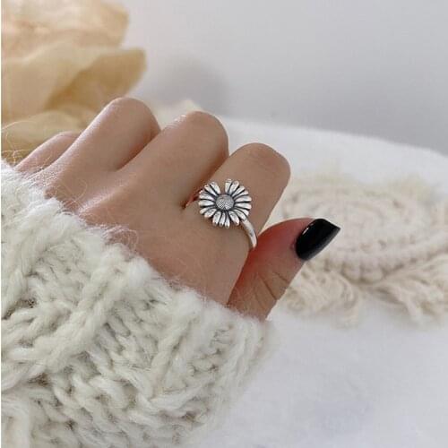 New Charming Open Sunflower Ring for Women Vintage Boho Party Rings Gothic Punk Jewelry Gifts for Girls 2021