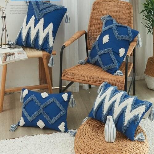 New hand-embroidered Nordic style home sofa cushion cover cotton square tufted tassel pillowcase home decoration