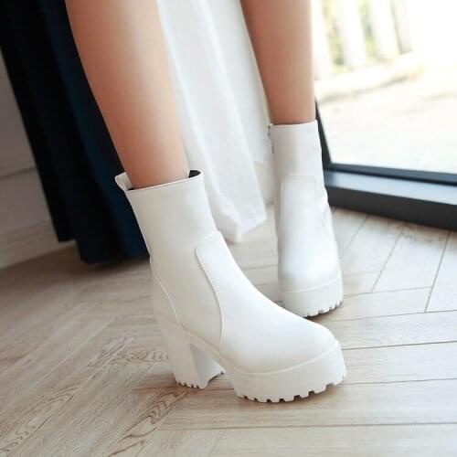 Winter The New fashion Round head Thick heel Waterproof platform Martin Women boots Plus velvet Keep warm High heel Women boots