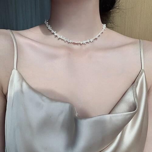 Baroque natural pearl necklace for womens luxury design