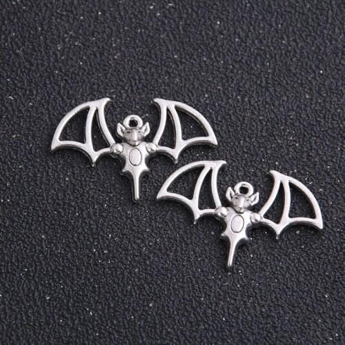 8pieces/lot 22*32mm Bat Charms Trendy Antique Metal Zinc Alloy Jewelry Flying Animal Charm