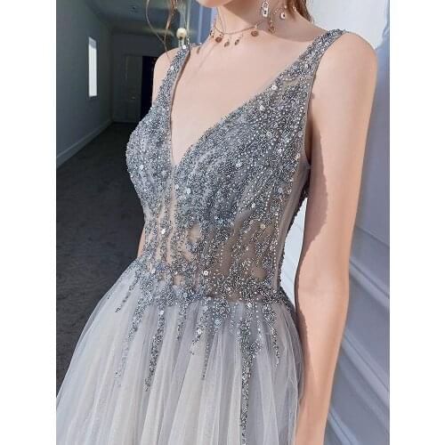 Luxury Gary Evening Dresses V-Neck Lace Beading Sequined Backless Split Sleeveless Long Wedding Formal Party Prom Gowns New 2021