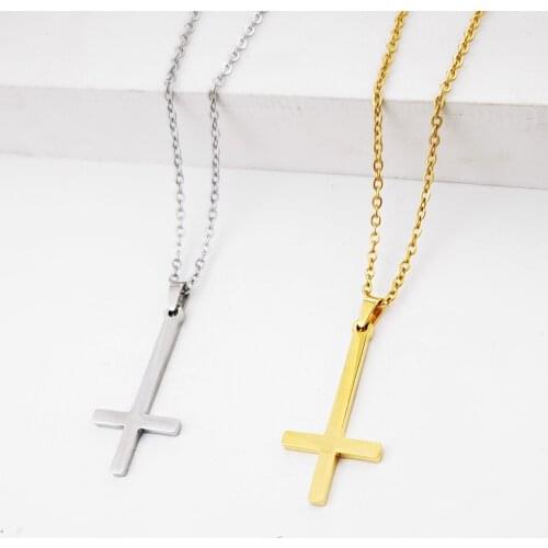 European and American titanium steel cross necklace men and women couples pendant clavicle chain simple accessories long sweater
