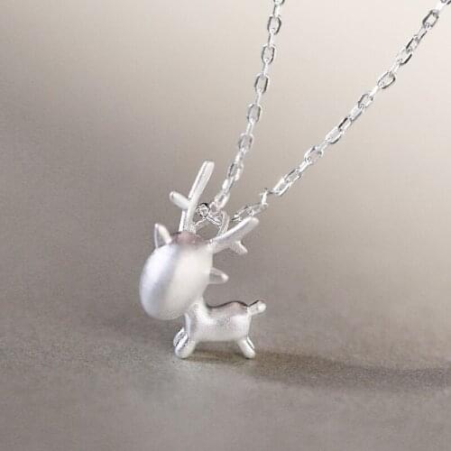 Christmas Elk Pendant Necklace Creative Lovely Animal Clavicle Chain Jewelry Fashion Lady Party Choker Gifts