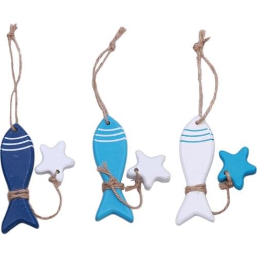 Cute Style Mediterranean Wooden Hanging Fish Village Decorated with And Handicrafts Animal Wall Decoration Marine Decor 1PCS