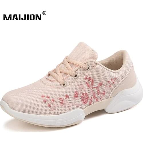 MAIJION Women Walking Shoes Embroidery Mesh Sneakers Breathable Soft Sole Trainers Outdoor Sports Jogging Fitness Comfort Casual
