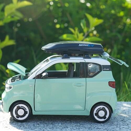 New 2021 Diecast 1:24 Alloy Model Car Miniature WULING Hongguang MiniEV K-Car Metal Vehicle for Children Collected Gifts Hottoys