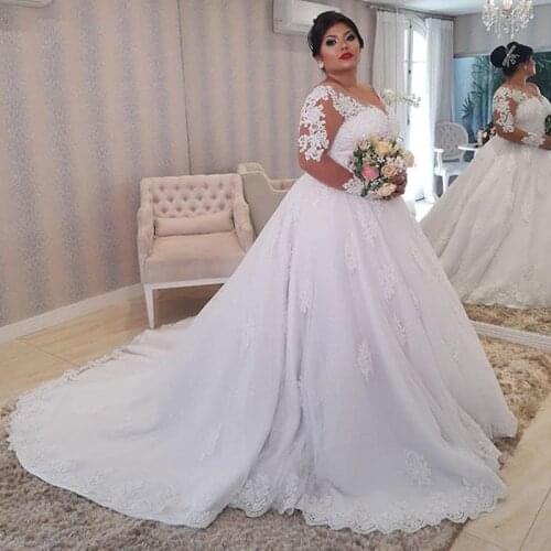 Plus Size Wedding Dresses Sheer Neck Backless Long Sleeve Sweep Train Illusion Bodice Appliques Chapel Garden Bridal vestidos