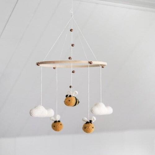 Woven Bee Pendant Mobile Toys Hanging Ornaments Wind Chimes Bell Crib Baby Tent Kids Room Home Decoration Crafts Gift