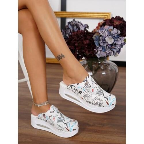 2021 Nurse Doctor Medical Clogs Women Orthopedic Non Slip Shoes Dentist Hospital Slippers Quality Comfortable Work Sandal Slides