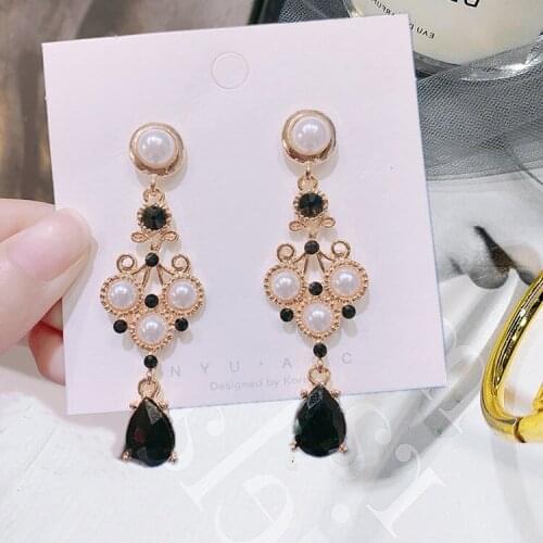 Korean Style temperament Imitation Pearls Black Water Drop Crystal Royal Baroque Earrings