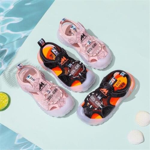 Childrens sandals 2021 summer new boys' and girls' beach shoes sandals soft sole anti slip anti kick walking shoes