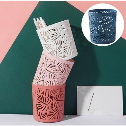 Office Supplies Pencil Pen Pot Holder Stationery Container Nordic Style Hollowed Out Plastic Geometric Round Brush Pen Holders