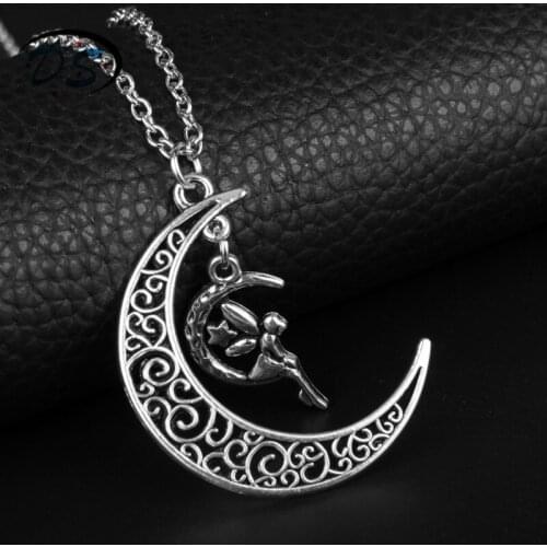 Dongsheng jewelry Elfin Necklace Hollow-out Flower Pattern Moon and Stars Charm Classics Necklace Women Choker Necklace