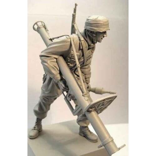 New Unassembled 1/16 ancient officer stand and watch (NO BASE ) Resin Figure Unpainted Model Kit