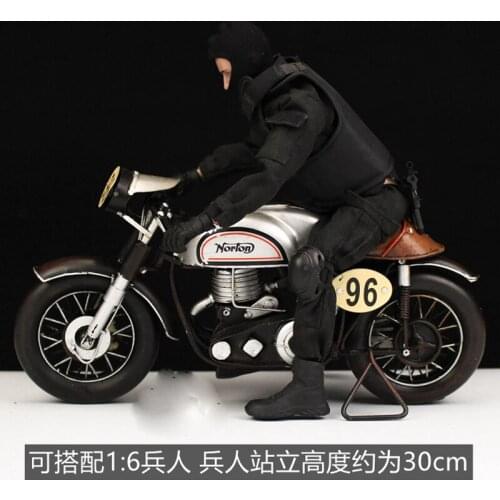 Handmade 1962 500CC Motorcycle Model 1:8 Can Be Equipped With HT12 Inch Soldier Hand-Made Model Size:29CM*11CM*16.5CM