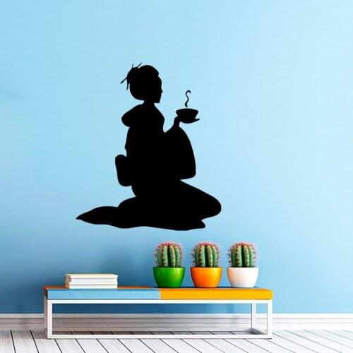 Japan Geisha Girl Tea Ceremony Wall Decal Japanese Home Decor Oriental Woman Vinyl Wall Sticker Bedroom Interior Art MuralSYY553