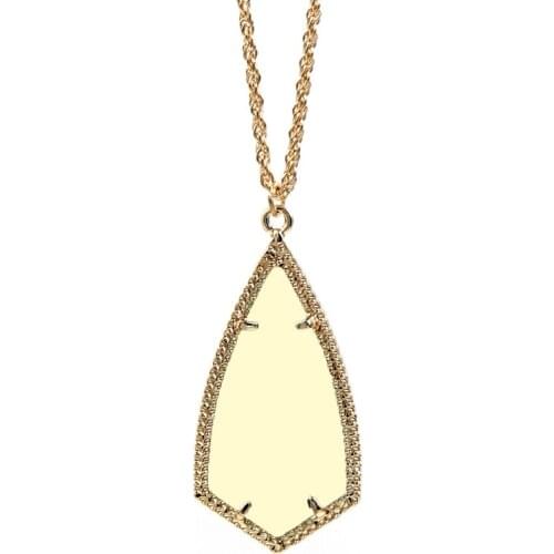 Fashion multicolor Shaped new Arrow Pendants Necklaces for Women Wholesale Boutique Jewelry