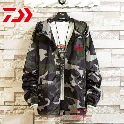 Daiwa Fishing Clothes Thin Spring Autumn Clothing Outdoor Fishing Shirt Men Breathable Fishing Jacket Quick Dry Coat Camouflage