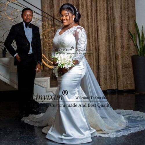 Romatic 2021 Mermaid Wedding Dresses Scoop Three Quartar Bridal Gown Detachaple Train Lace Appliques Vestido De Novia