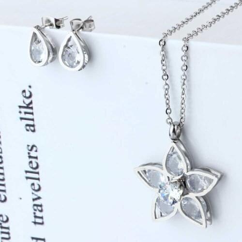 OUFEI Stainless Steel Fashion Jewelry Sets Wholesale Five Star Crystal Zirconia Necklace Set Women Bridal Jewelry Sets For Women