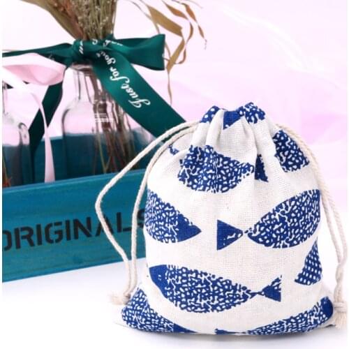 Fashion Blue Fish Pattern Cotton Linen Bags 5pcs/lot 14x16cm For Handmade DIY Jewelry Display Box Packing Drawstrings Pouches
