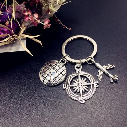 2021 Popular Earth Compass Airplane Flight Attendant Keychain Travel Souvenir Backpack Pendant