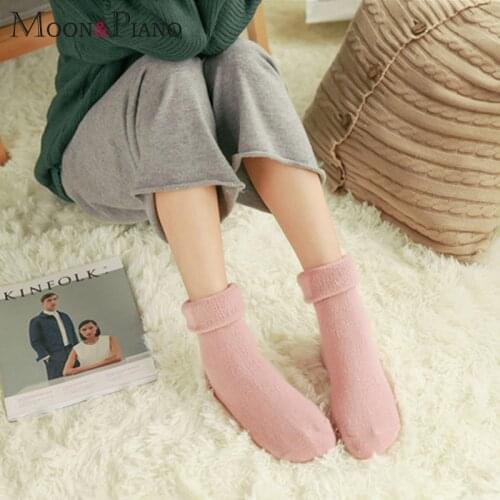 1 Pair Solid Color Socks Winter Thick Warm Men Women Coral Velvet Soft Comfortable Sleep Double-Layer Fashion Simplicity Sock