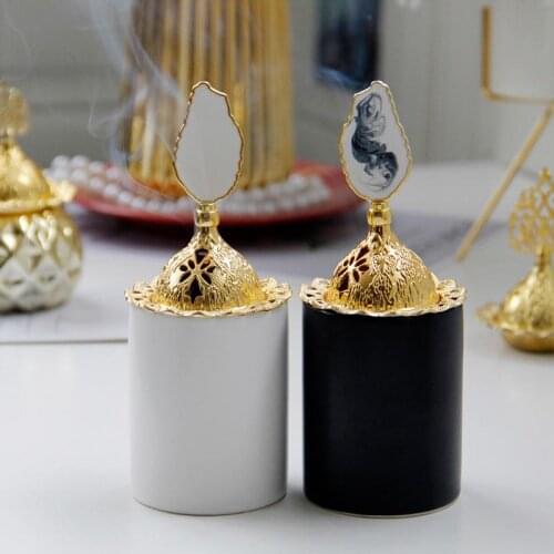 Luxury Golden Metal Black And White Incense Burner Ceramics Incense Holder With Metal Lid Simple Modern Simple Handicraft Decor