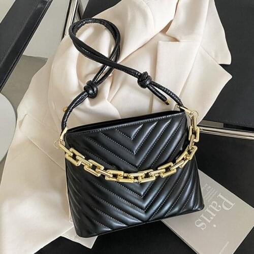 2021 New Chain Bucket Bags For Women Fashion Stripes Shoulder Bag Designer Handbags Ladies Crossbody Bags