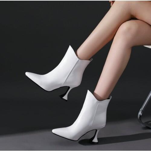 Ladies Loose Slip On Short Boots Spring Autumn New Fashion Faux Leather Womens Boots Winter Plush Lining Warm Ankle Shoes