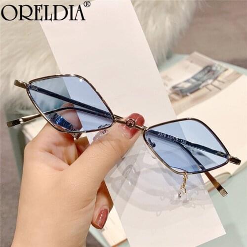 Small Rectangle Sunglasses 2021 Women Fashion Punk Sun Glasses Color Lens Shades Eyewear Lady Brand Designer Eyeglasses UV400