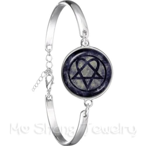 Classic Supernatural Pentagram Glass Bracelet Gothic Pendant Satanism Evil Occult Pentacle Jewelry Pagan Charm Chain Bangle
