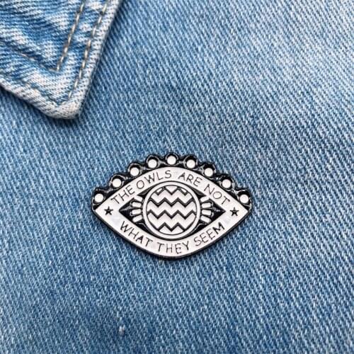 Fun Black Eye Letter Exaggerated Enamel Brooch Alloy Badge Cowboy Clothes Bag Pin Punk Accessories Jewelry Gift For Friends