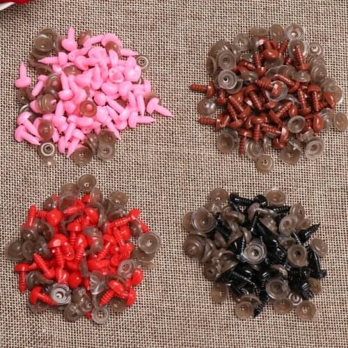 100Pcs/Pack Crafts Plastic Triangle Noses for Dolls Bear Toys DIY Safety Nose Eyes Buttons Toy Safety Parts Accessories