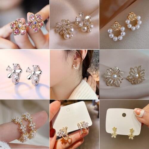 Fashion Ethnic Earrings Womens Flowers Zircon Imitation Pearl Crystal Copper Alloy Set Auger Earrings Jewelry for Girls Party