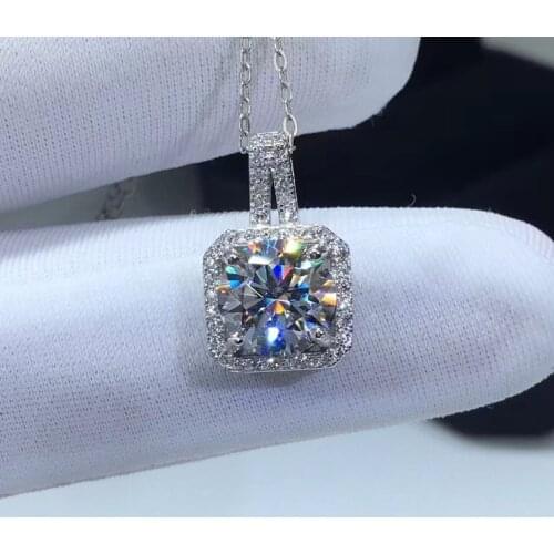 Passed Diamond Test Perfect Cut Moissanite Diamond S925 Silver Gold-plated Pendant D Color Silver Necklace Fashion Jewelry