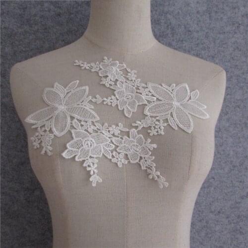 2017 year fashion flower 1Pair white Collar Venise Sewing Supplies Lace Fabric Dress Appliques Lace collar Trim Neckline Crafts