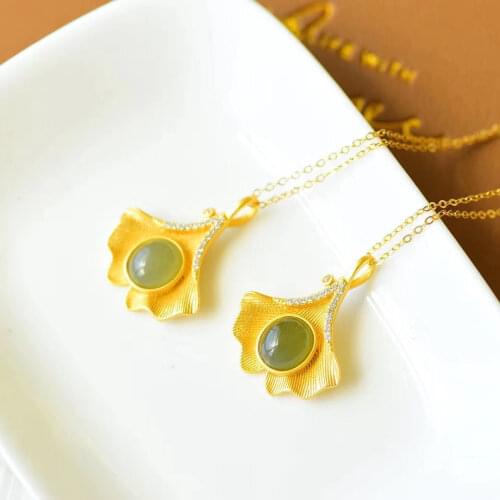 Yiye Zhiqiu S925 Sterling Silver Yellow Necklace Natural Hetian Jade Ginkgo Leaf Clavicle Chain Classical Gentle Clavicle Chain