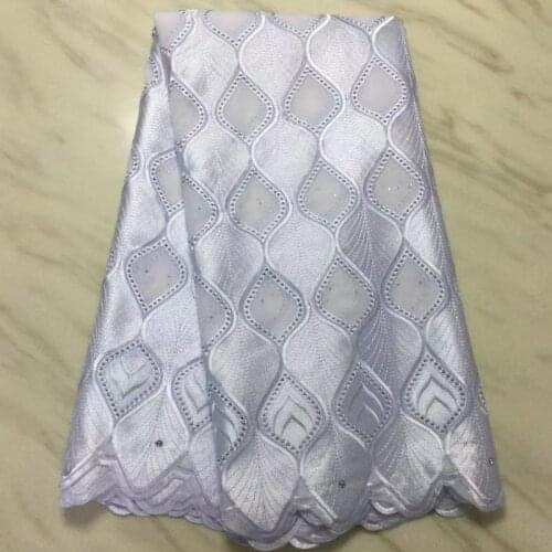 White Latest African Cotton Lace Fabric 2021 High Quality White Lace Nigeria Swiss Voile Lace In Switzerland For Man Women Dress