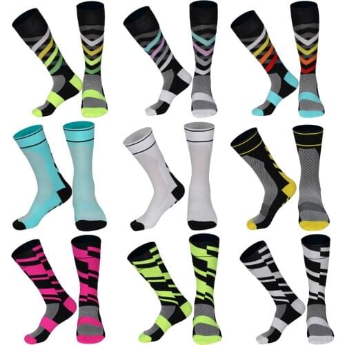 Good Quality Crew Team Cycling Socks Professional Men Women MTB Bike Socks Racing Summer SPORT Outdoors Bicycle Socks Men Trusox