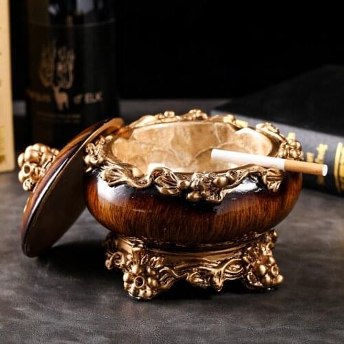 European style ashtray with lid mens personality creativity fashion luxury highend decoration bar coffee living room decoration