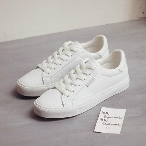 Leather Womens Sneakers Casual Shoes for Woman Platform Vulcanized Shoes Ladies Trainers Designer White Sneakers Shoes