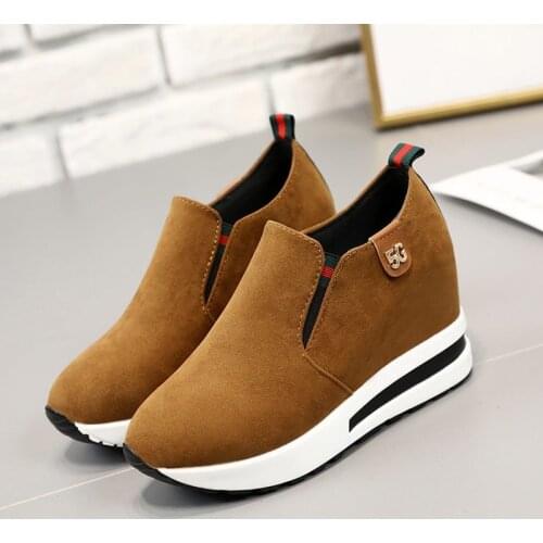 Breathable Height Increasing Shoes Flock Sneakers New High Heel Lady Casual Black Wine Red Women Sneakers Leisure Platform Shoes